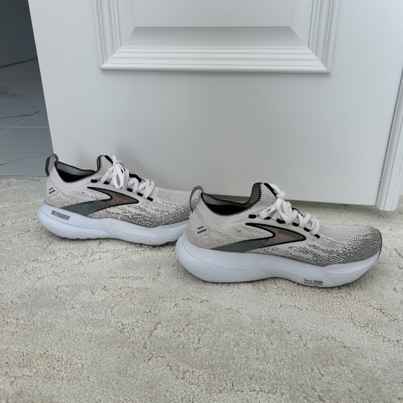 Brooks Glycerin Running Shoes - Picture 3 of 6